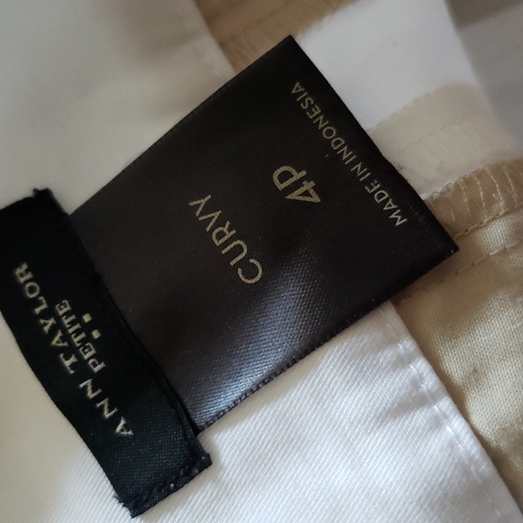 (4P) Ann Taylor Petite Curvy Capris Cottagecore Coastal Travel Vacation - Picture 3 of 9